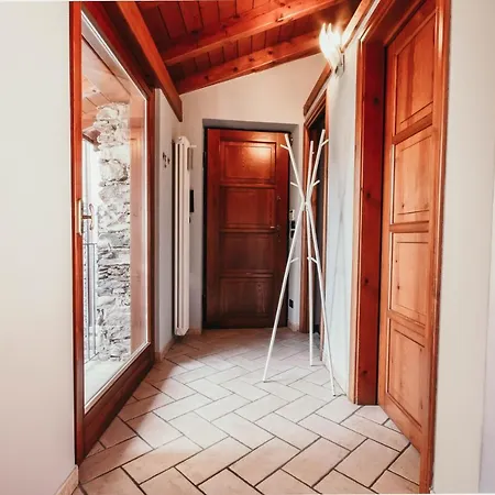 Casa Mira *
