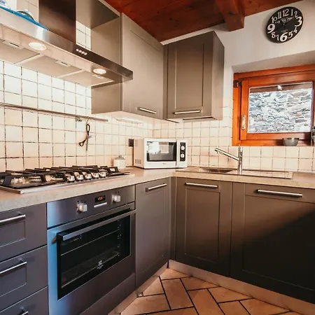 Casa Mira * Someraro